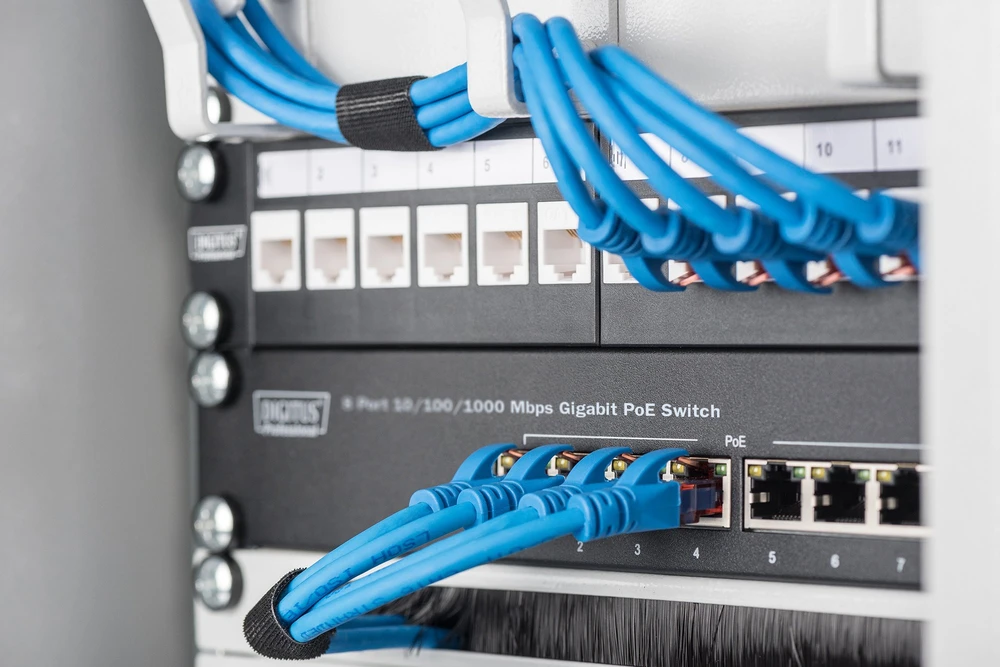 Šakotuvas Switch Digitus Gigabit Ethernet PoE 8-port 10'' 80 W (DN-95317-1)