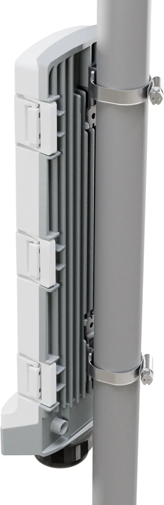 Šakotuvas Mikrotik GPERx6 | Komutatorius | 3x GbE, 3x SFP+, PoE, IP66