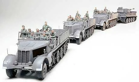 Tamiya Sd.Kfz.9 Famo 18t sunkusis vilkikas 1/35 plastikinis rinkinys