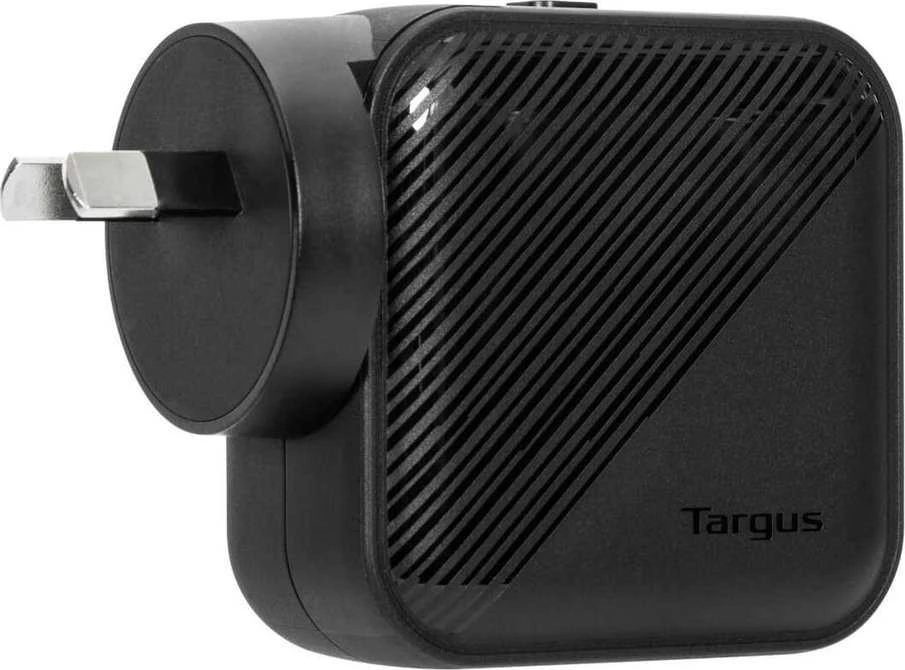 TARGUS 65W Gan Charger Multi prievadas su kelioniniais adapteriais