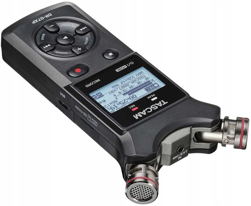 Diktofonas Tascam DR-07XP - nešiojamas skaitmeninis įrašymo įrenginys su USB sąsaja