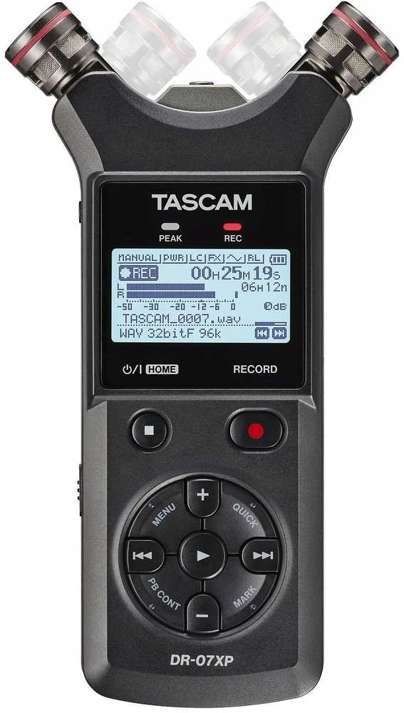 Diktofonas Tascam DR-07XP - nešiojamas skaitmeninis įrašymo įrenginys su USB sąsaja