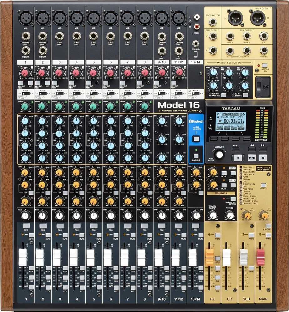 Garso Pultas - Tascam Model 16 16 Kanalai 20-30000 Hz Juodas, Auksinis, Mediena