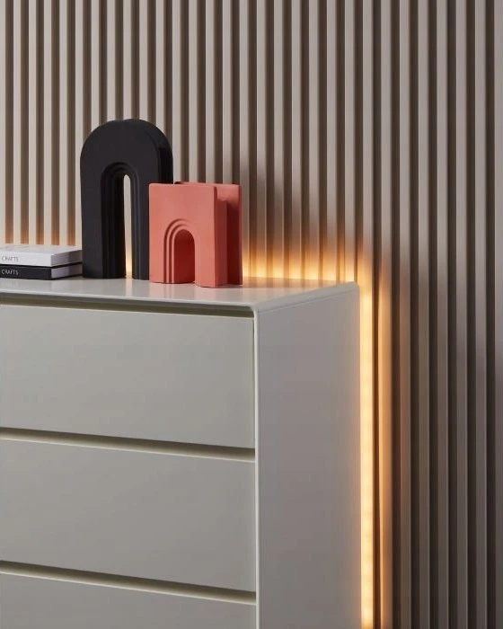 „Eglo Stripes-Z“ šviesos juosta L500 – išmanioji RGB ir reguliuojamo baltumo LED juosta