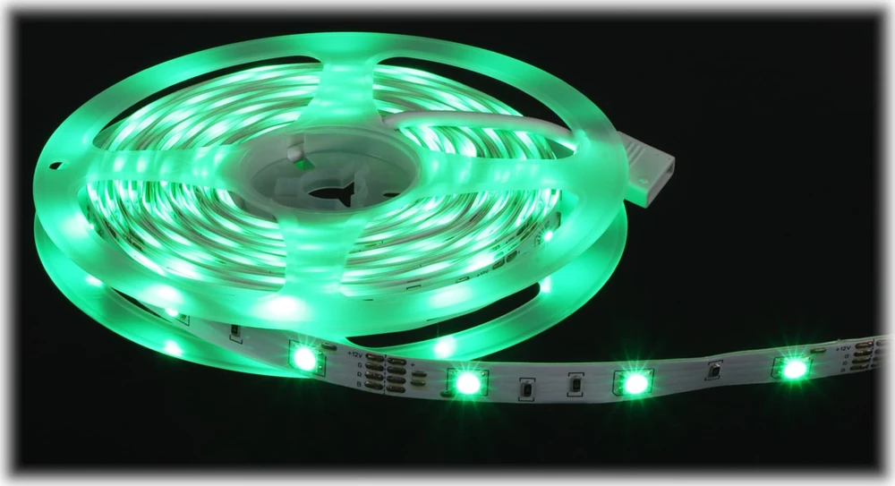 Orno Rinkinys LED juostų rinkinys 12V 30L/m 100lm/m 7.2W/m IP20 RGB 5m + RGB valdiklis + 12V maitinimo šaltinis