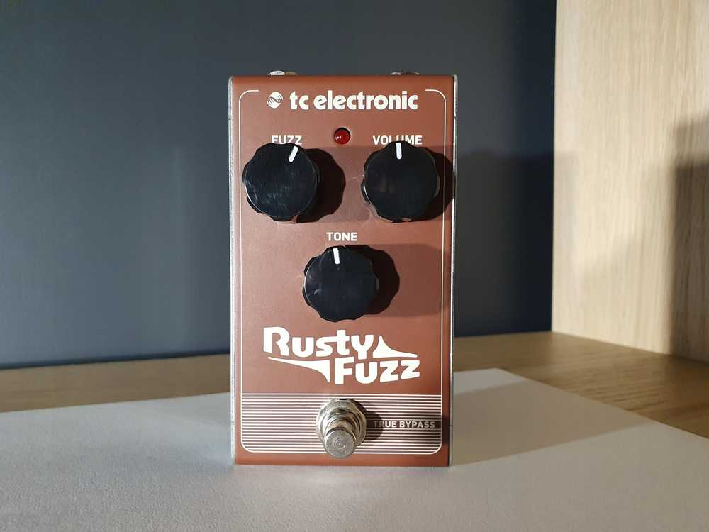 TCC TC Electronic Rusty Fuzz Efekt tipo Fuzz