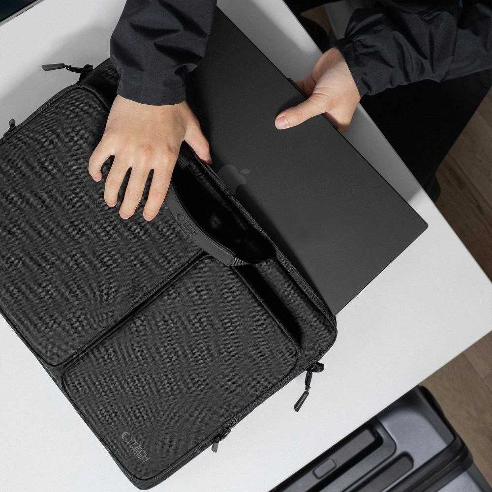 Tech-Protect Defender Bag for 17" Nešiojamas kompiuteris - Juodas