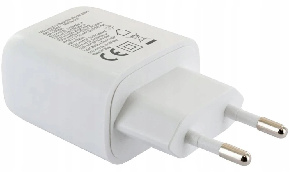 Techly Tinklo įkroviklis GaN 1x USB-A 1x USB-C (TLY_621895)