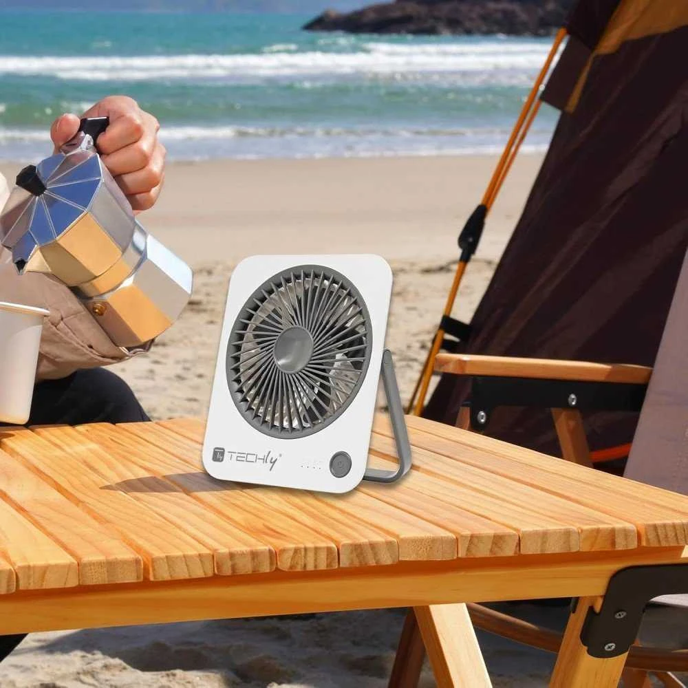 „Techly Fan Mini“ belaidis stalo ventiliatorius su stovu, 4 režimais