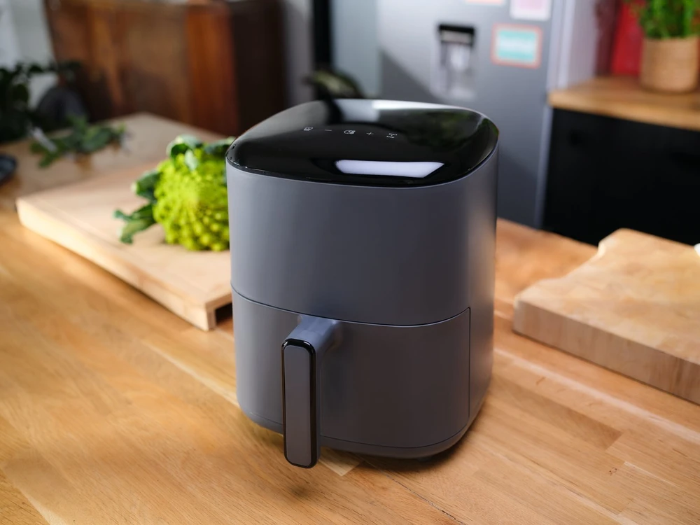 Karšto oro gruzdintuvė Tefal EY245B10, juoda, 1500 W, 5 l