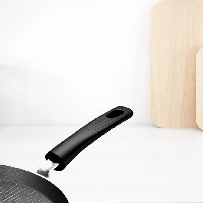 TEFAL Force blynų keptuvė 25 cm [C3113853]