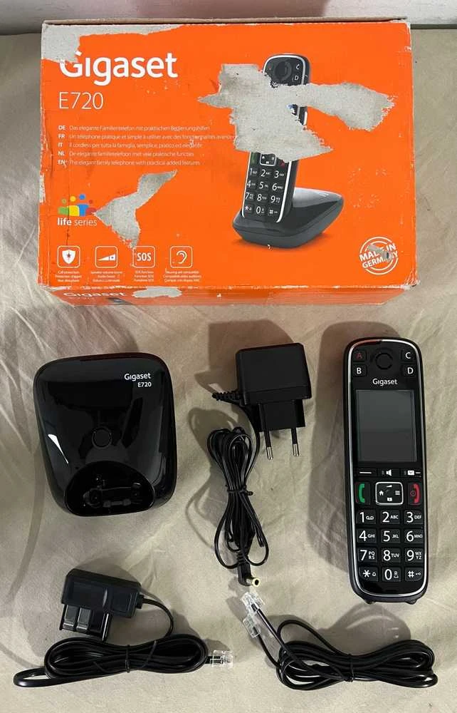 GIS Gigaset E720 Analoginio ryšio / DECT telefonas Skambintojo ID Juoda