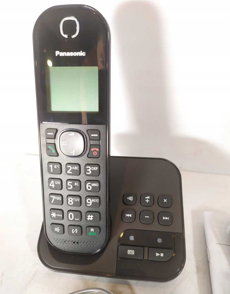 Panasonic KX-TGC420GB juoda