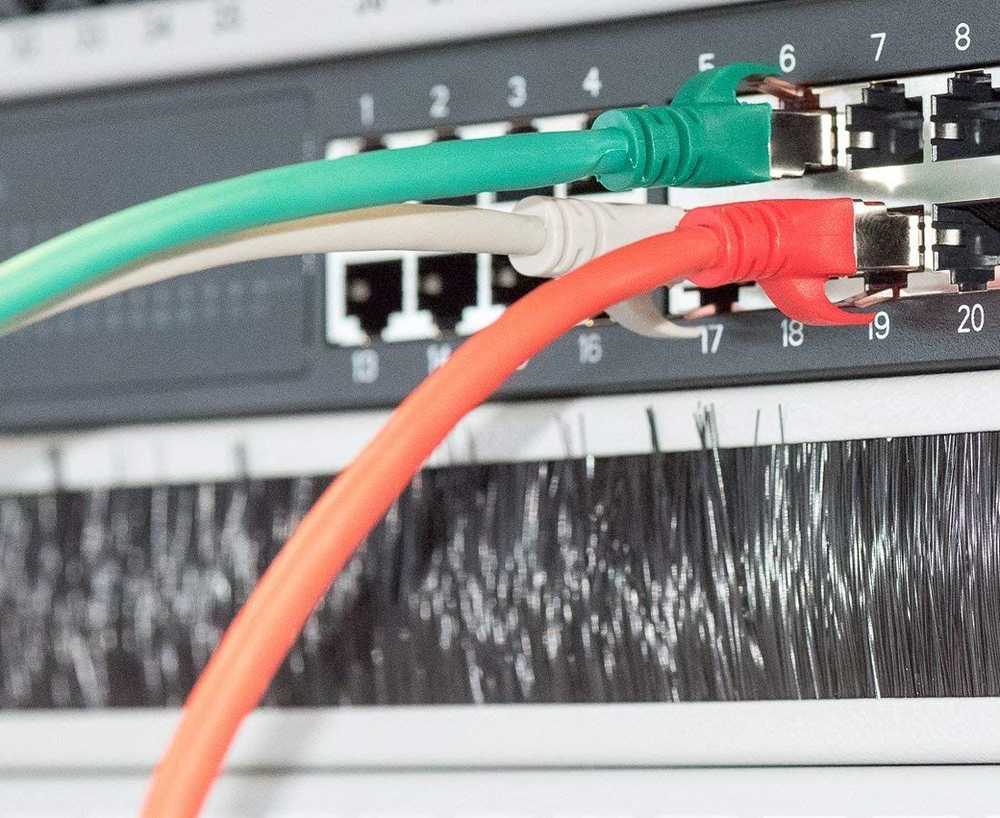 Telegärtner Patchkabel, S/FTP, PiMF, Cat 6A (ISO/IEC), juoda, 10,0 m (L00005A0032)
