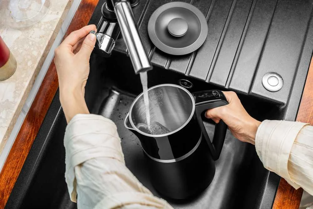 Elektrinis Virdulys - LAFE CEG020 1,7L 2200W Temperatūros kontrolė Juodas