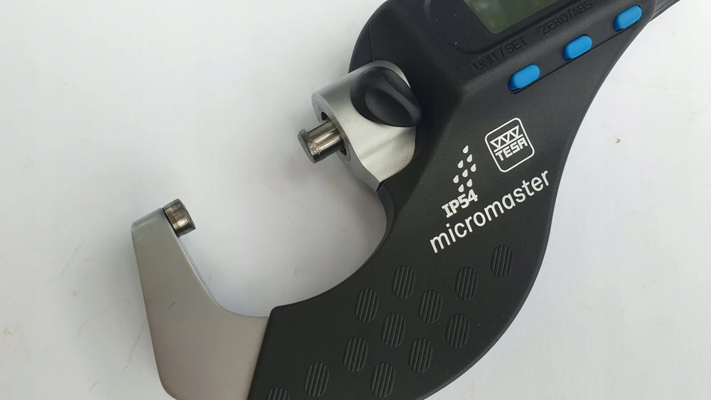 Tesa Skaitmeninis mikrometras 0-30 IP54 MICROMASTER (06030020)