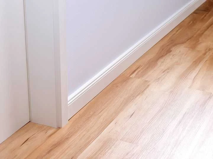 TESA DVIPUSĖ JUOSTA POWERBOND 5m x 19mm TAPETAMS IR TINKUI