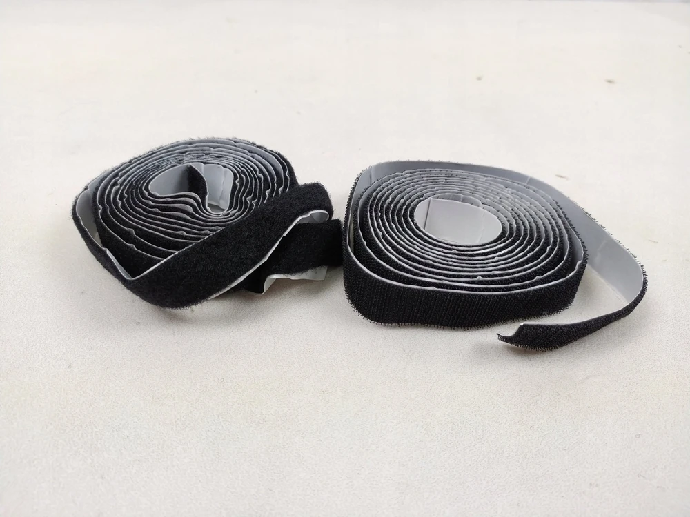 Tesa ON&OFF Universal Klettband juodas 2,5m 20mm