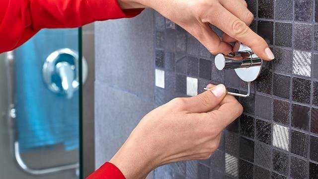 Tesa Powerbutton Haken Premium 8kg chrom