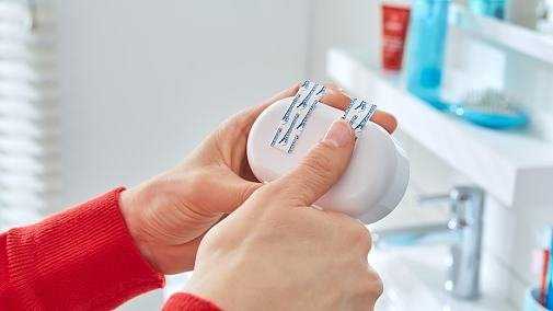 Tesa Powerstrips Atsparus vandeniui Small