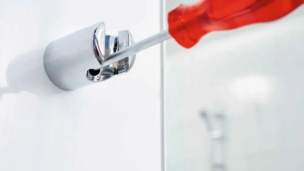 Dušo sienelių valytuvas su prikl. laikikliu TESA SPAA 40345