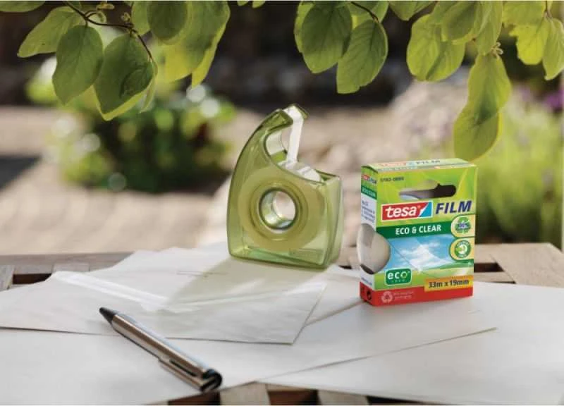 Tesa® eco&clear* biuro juosta 33 m x 19 mm + lengvai nukirptas dozatorius (57069-00000-00)