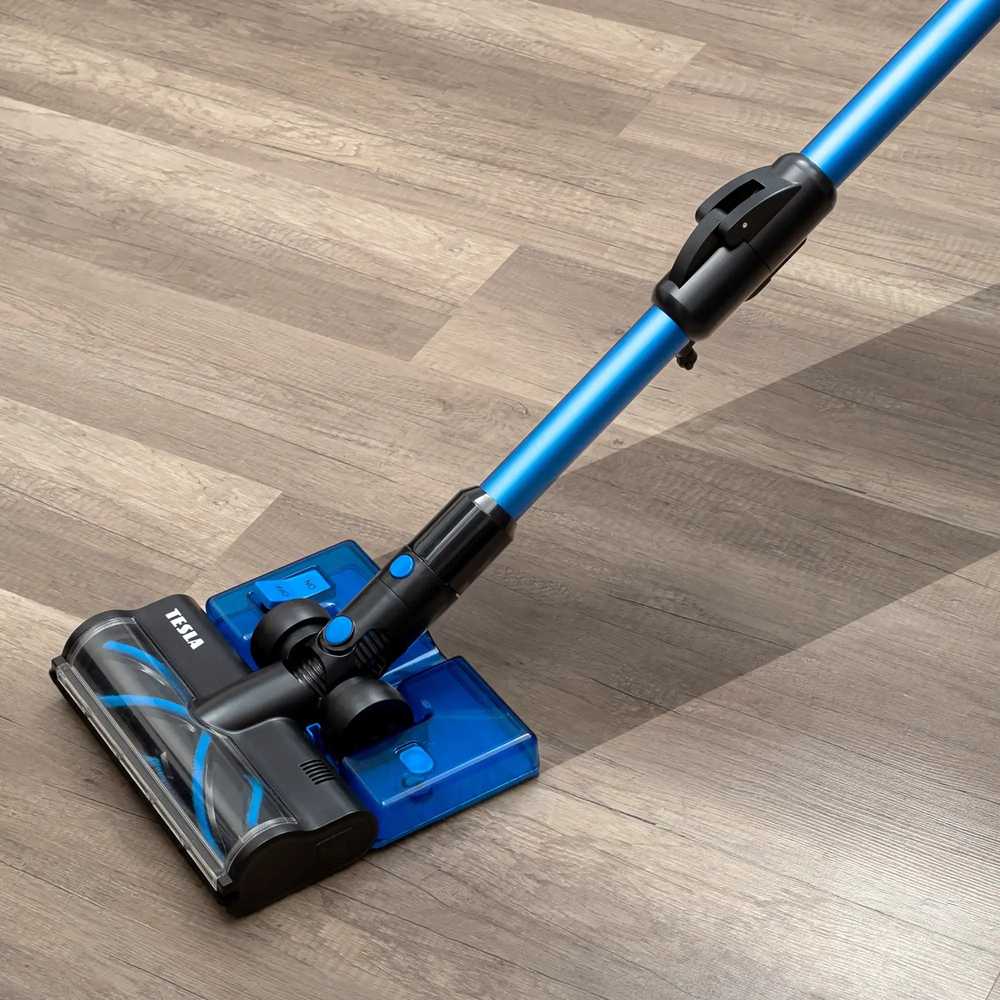Dulkių siurblys Tesla PureStar E70 Aqua Pro mėlyna