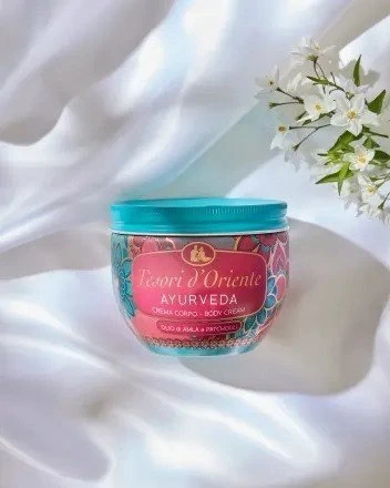 Kūno kremas TESORI d'Oriente Ayurveda, 300 ml