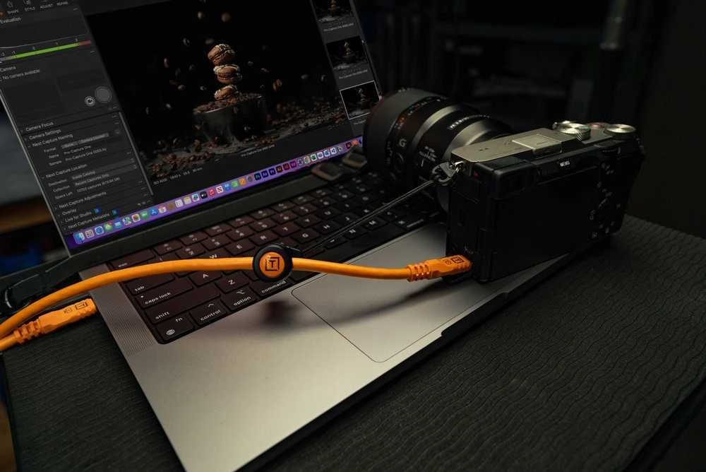 USB kabelis Tether Tools USB-C - USB-C 9,4 m oranžinis (CUC31RTG2-ORG)
