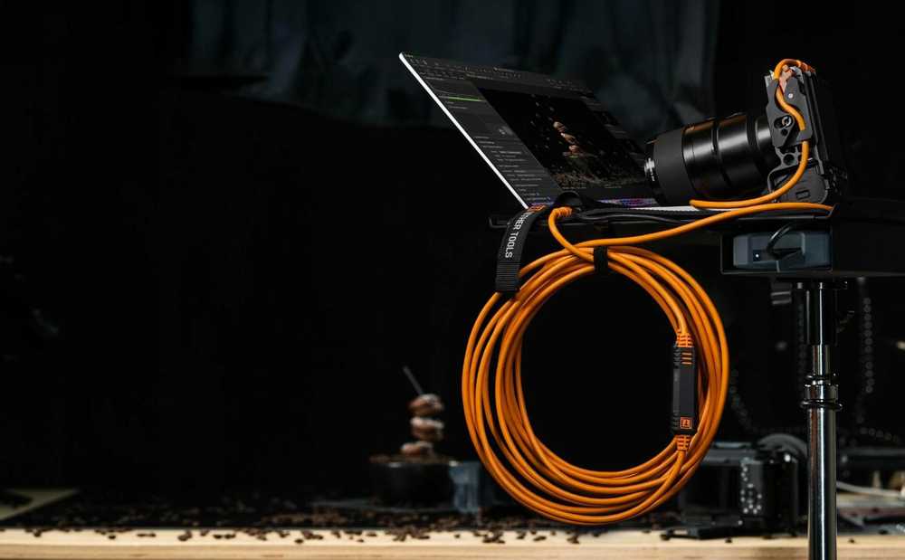 Kabelis USB Tether Tools USB-C - USB-C 4.6 m Oranžinė (CUC15G2-ORG)