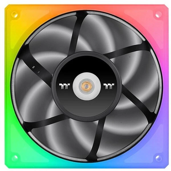 K Thermaltake MAGCurve 360 itin universalus skysčio aušintuvas su ARGB ventiliatoriumi