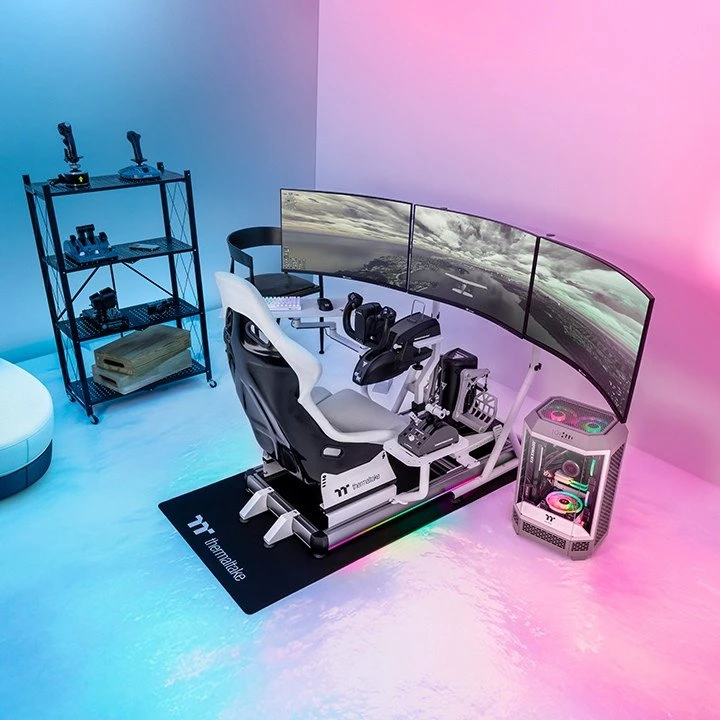 Thermaltake Thermaltake GF500 Flight Simulator Cockpit Snow
