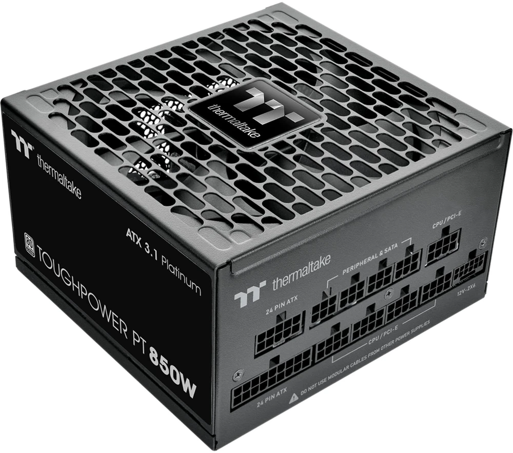 850 W „Thermaltake Toughpower PT“