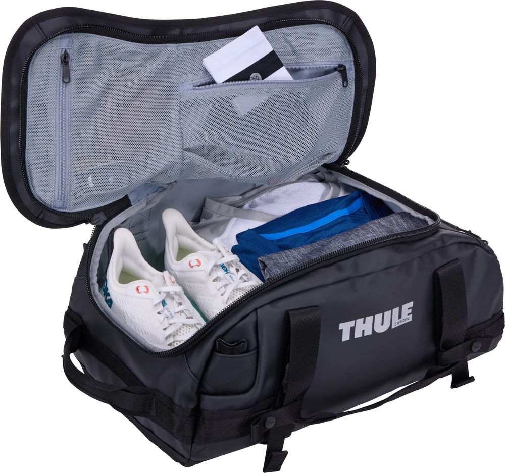 Thule | Duffel Bag, 30L | Chasm | Atsparus vandeniui | Juodas
