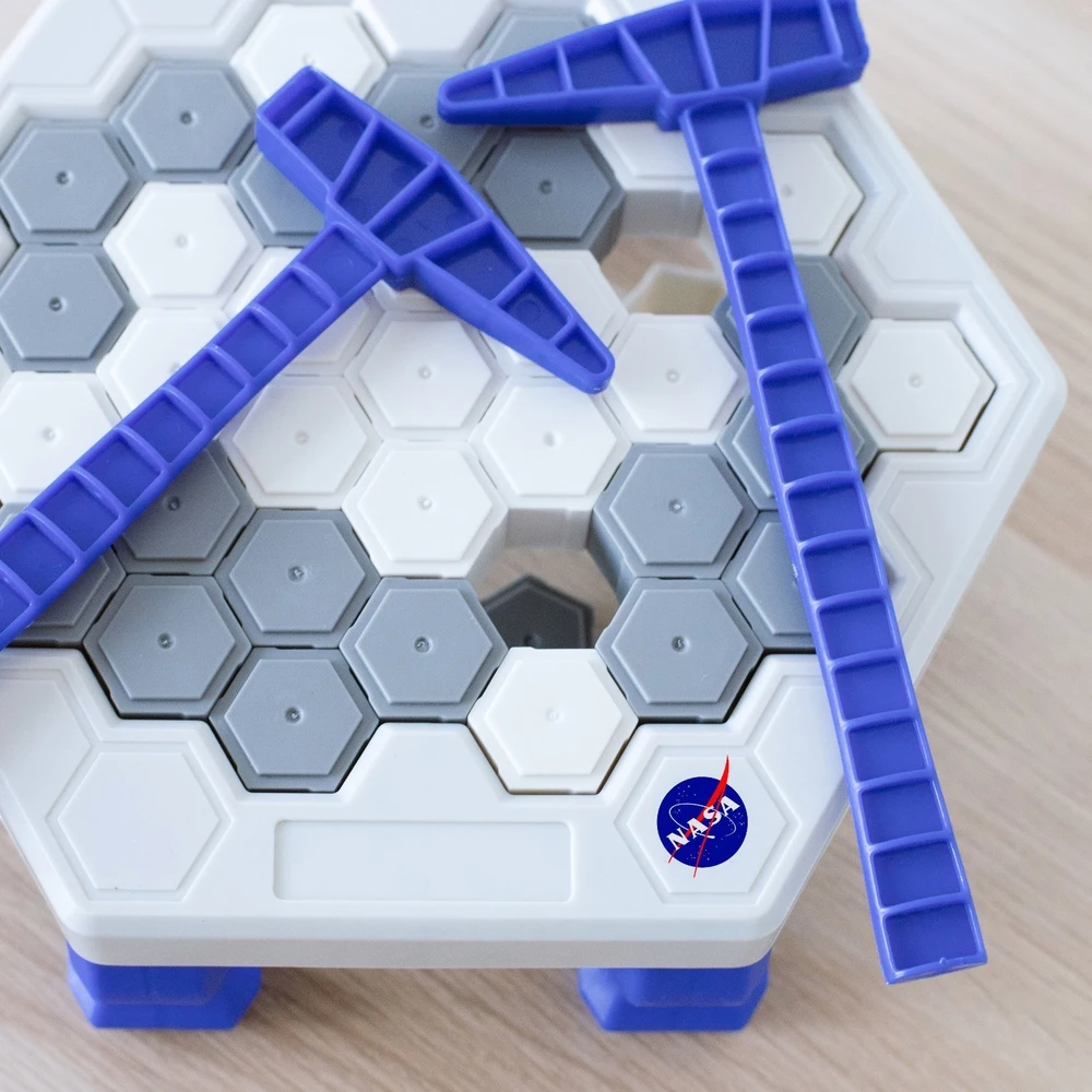 „Thumbs Up ThumbsUp!“ strateginis žaidimas „NASA Moon Miner“