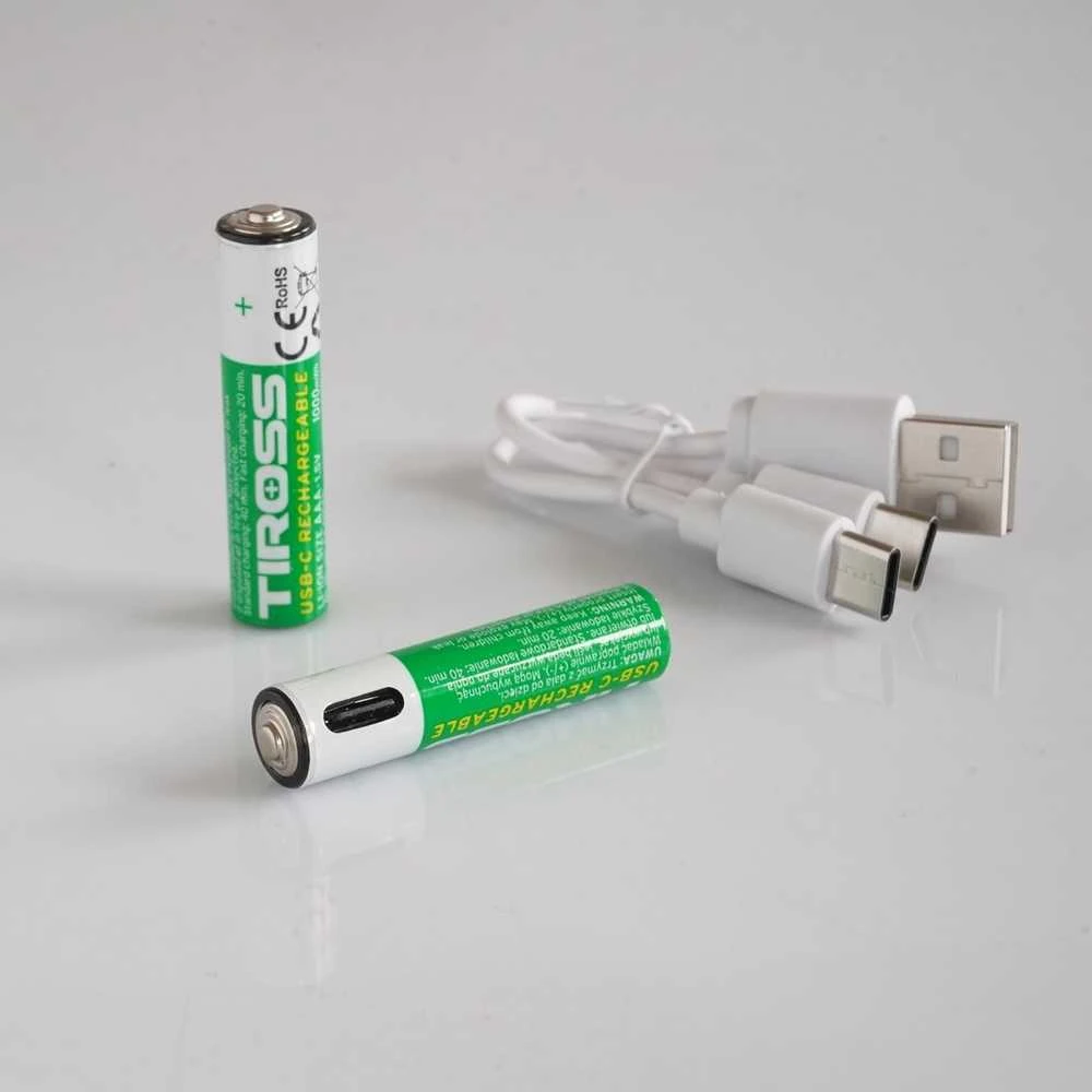 Tiross AAA baterijos su USB-C laidu