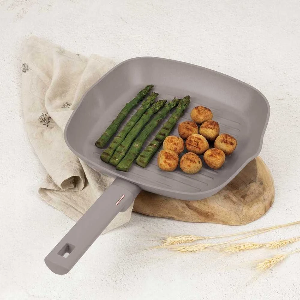 Berlinger Haus keptuvė GRILL TITANINĖ 28cm BERLINGER HAUS BH-8096 TAUPE