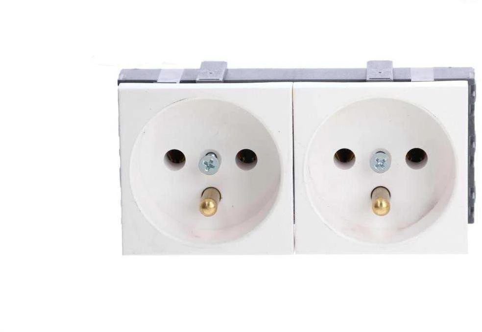 TKH Securitynet WP45X4575 Modulinis dvigubas lizdas be spynos, baltas, praėjimo jungtis WP45X4575