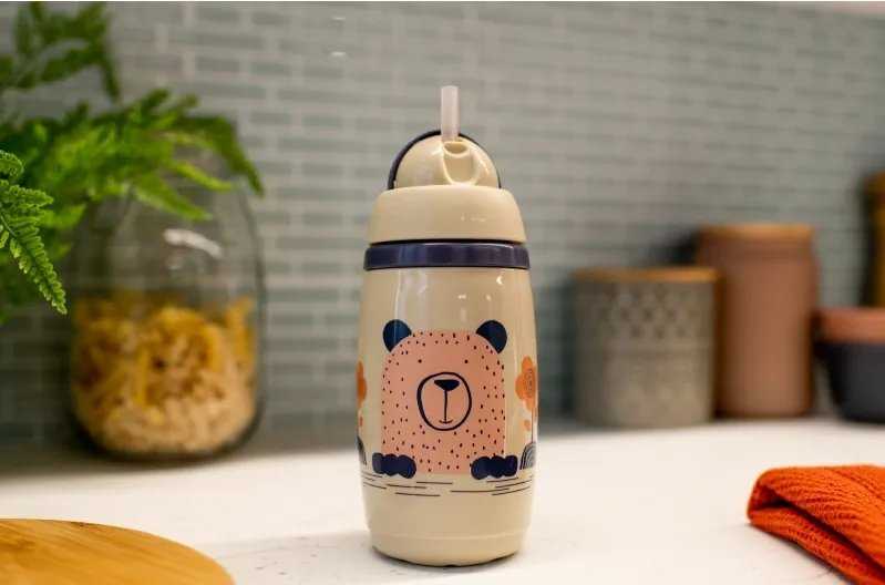 TOMMEE TIPPEE TTP447824 Vandens butelis su šiaudeliu Superstar 266ml pilkas
