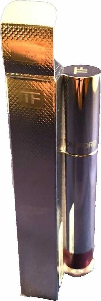 Tom Ford Extreme skysti lūpų dažai 04 Skintight 2,7 ml