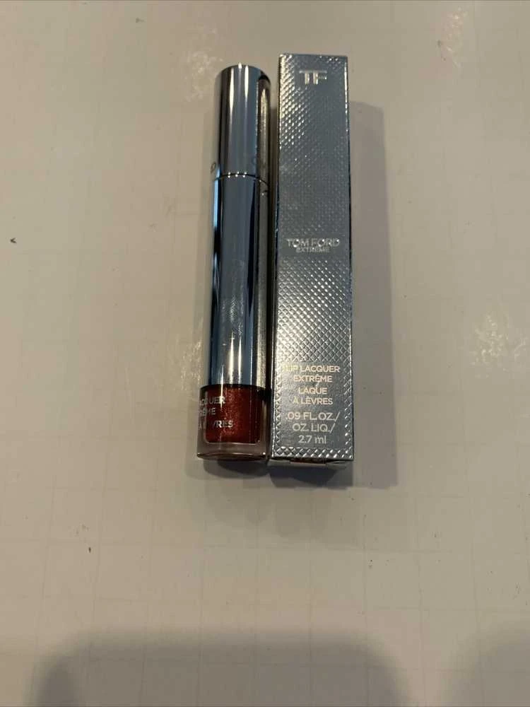 Tom Ford Extreme skysti lūpų dažai 08 Hot Rod 2,7 ml