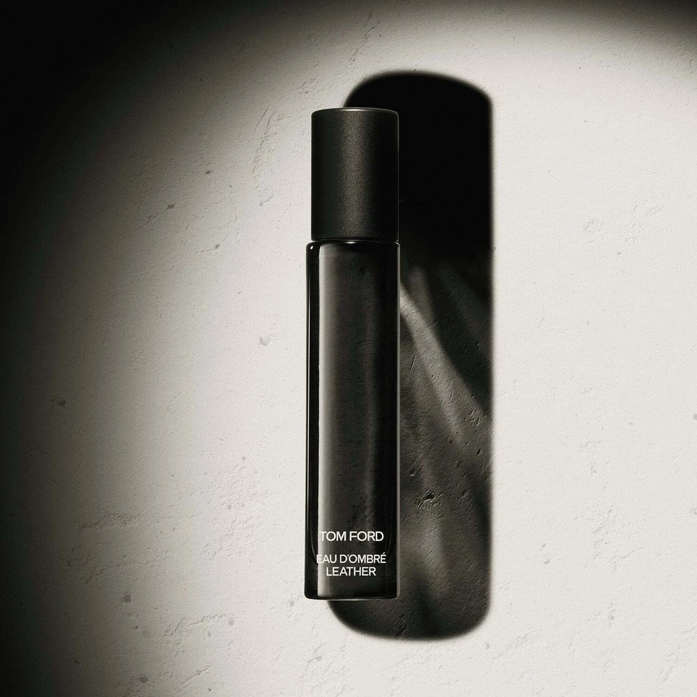 Tom Ford Eau d'Ombre Leather tualetinio vandens purškiklis 10ml