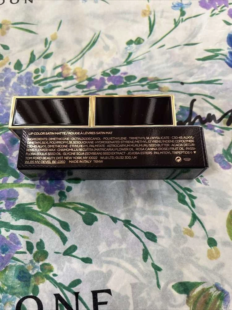 Tom Ford Satin Matte Kreminis Lipstick 24 3.3 g