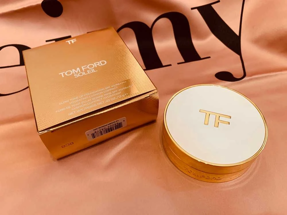 Tom Ford Soleil Compact Foundation SPF 40 1.3 Warm Porcelain Papildomas, 12 g