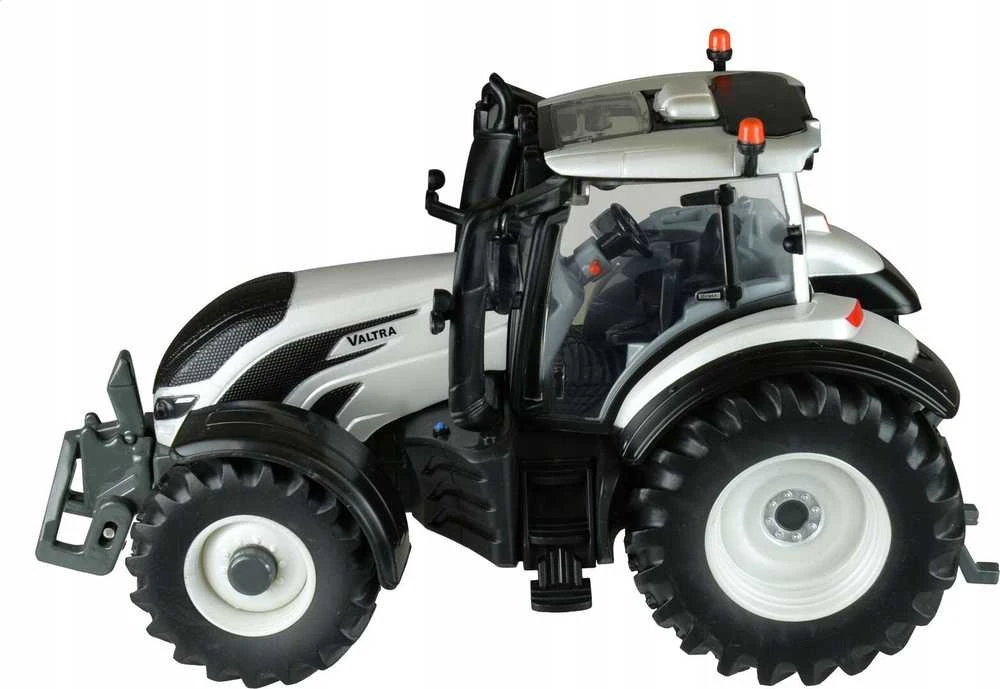 TOMY Britains Traltor Case IH Farmall 1206 43412