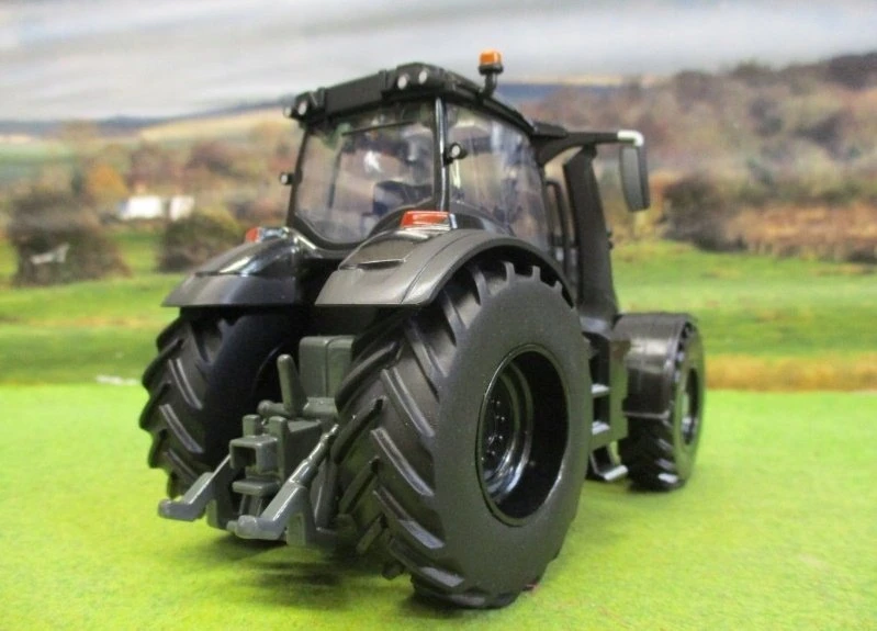 TOMY Britains traktorius Ford TW20 43322 /3