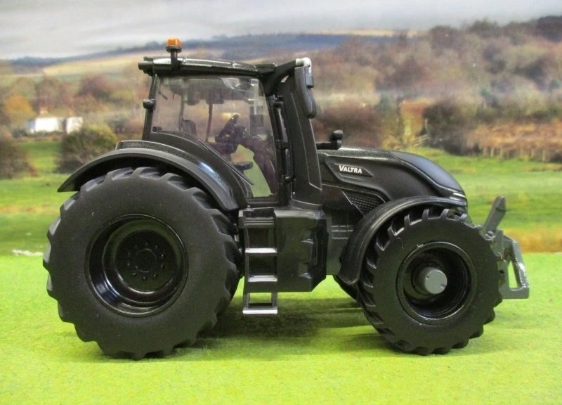 TOMY Britains traktorius Ford TW20 43322 /3