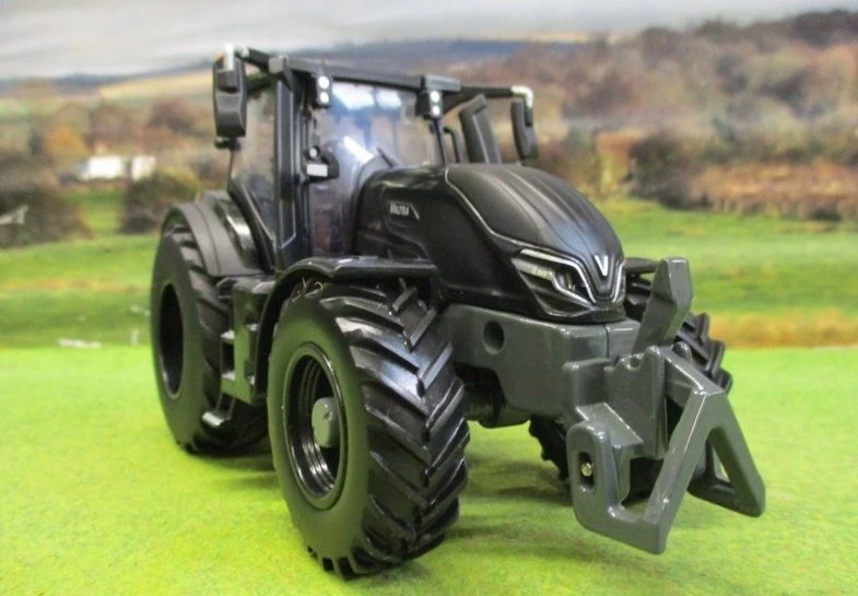 TOMY Britains traktorius Ford TW20 43322 /3