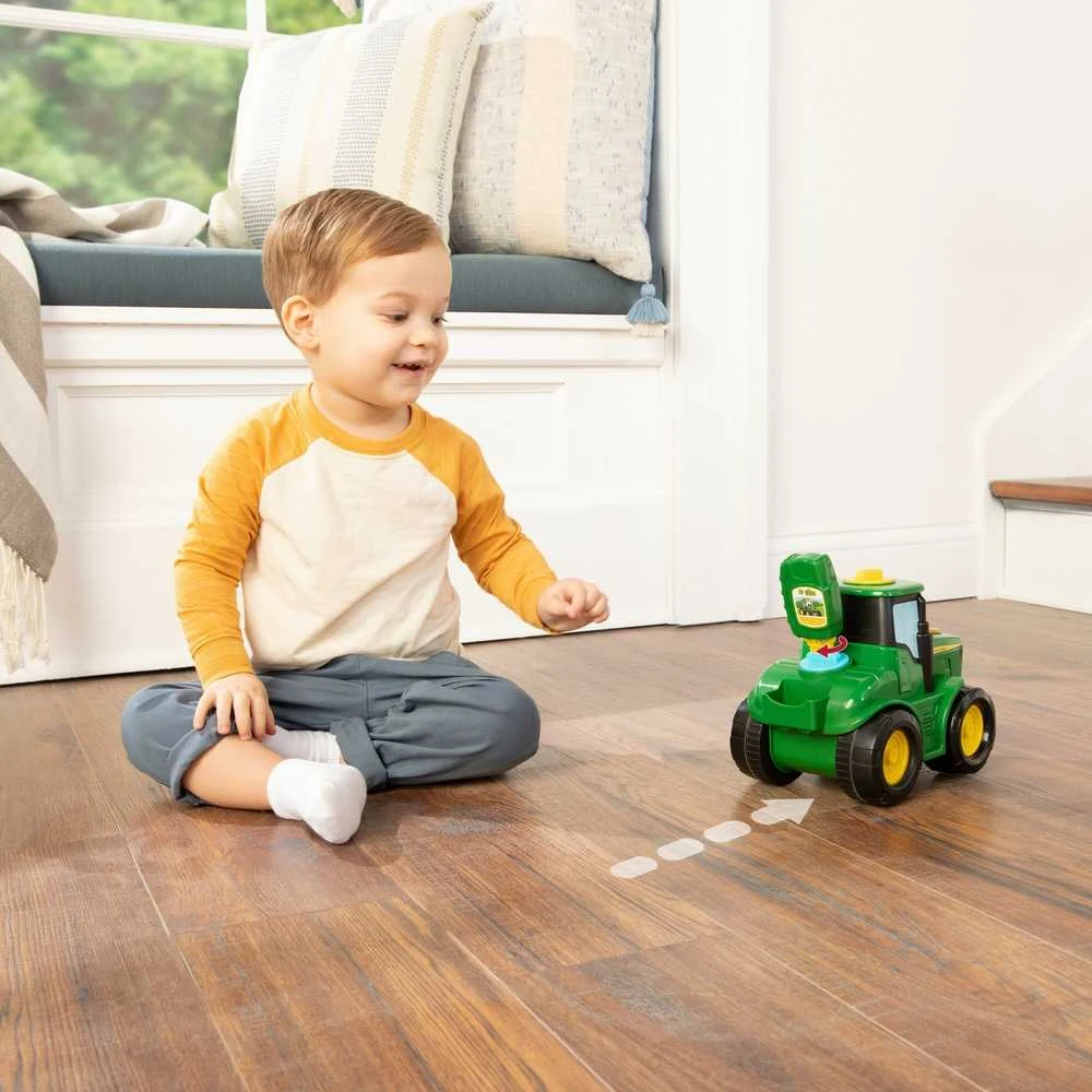 Tomy John_Deere Žaislinis traktorius John Deere KEY N GO JOHNNY 47500
