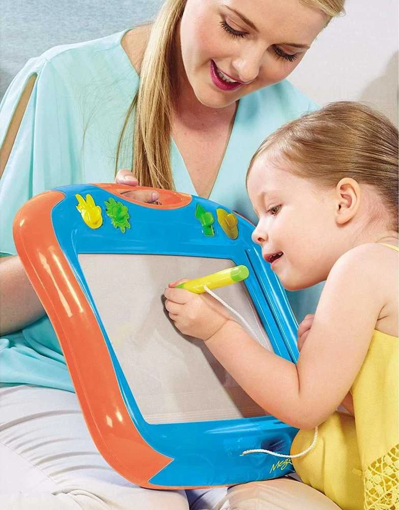 Tomy Tomy Nr aprašymas Megasketcher Classic piešimo lenta universalus